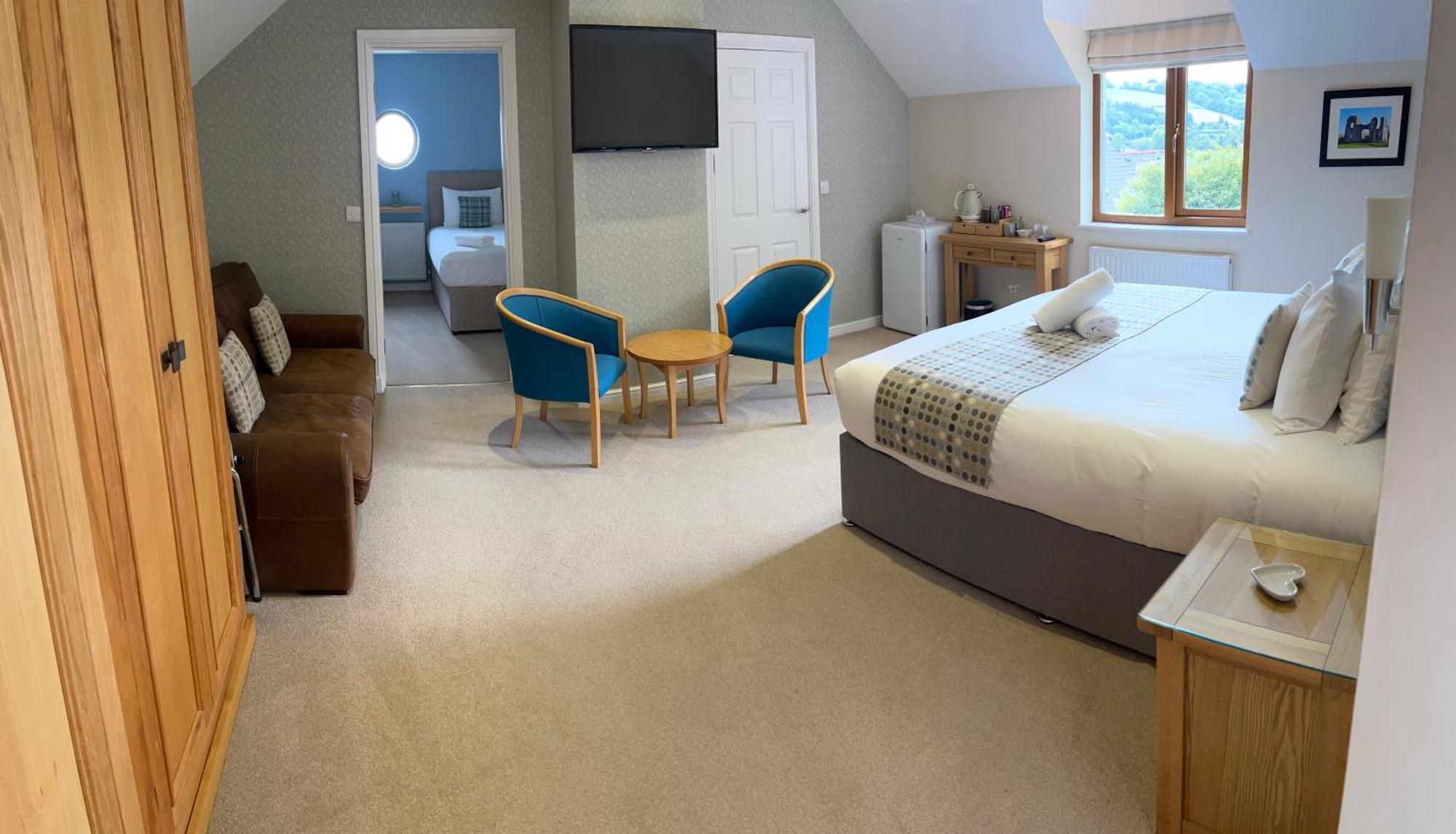 Bed and Breakfast Roseberry House Newcastle Emlyn Esterno foto