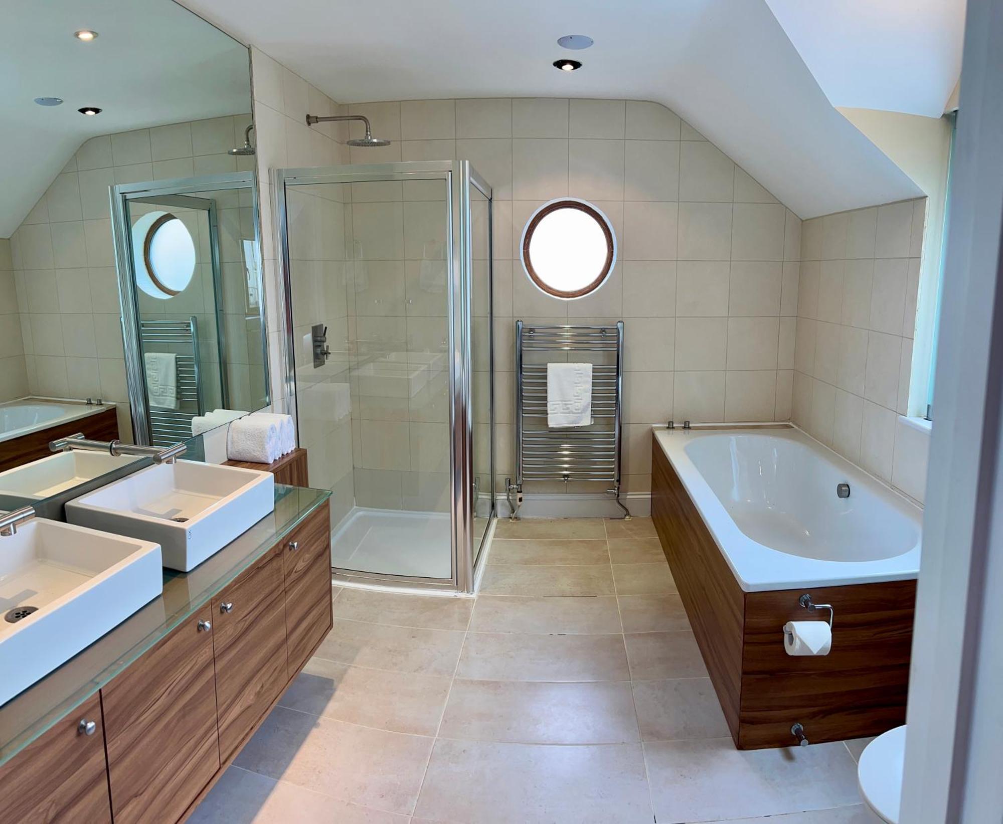 Bed and Breakfast Roseberry House Newcastle Emlyn Esterno foto
